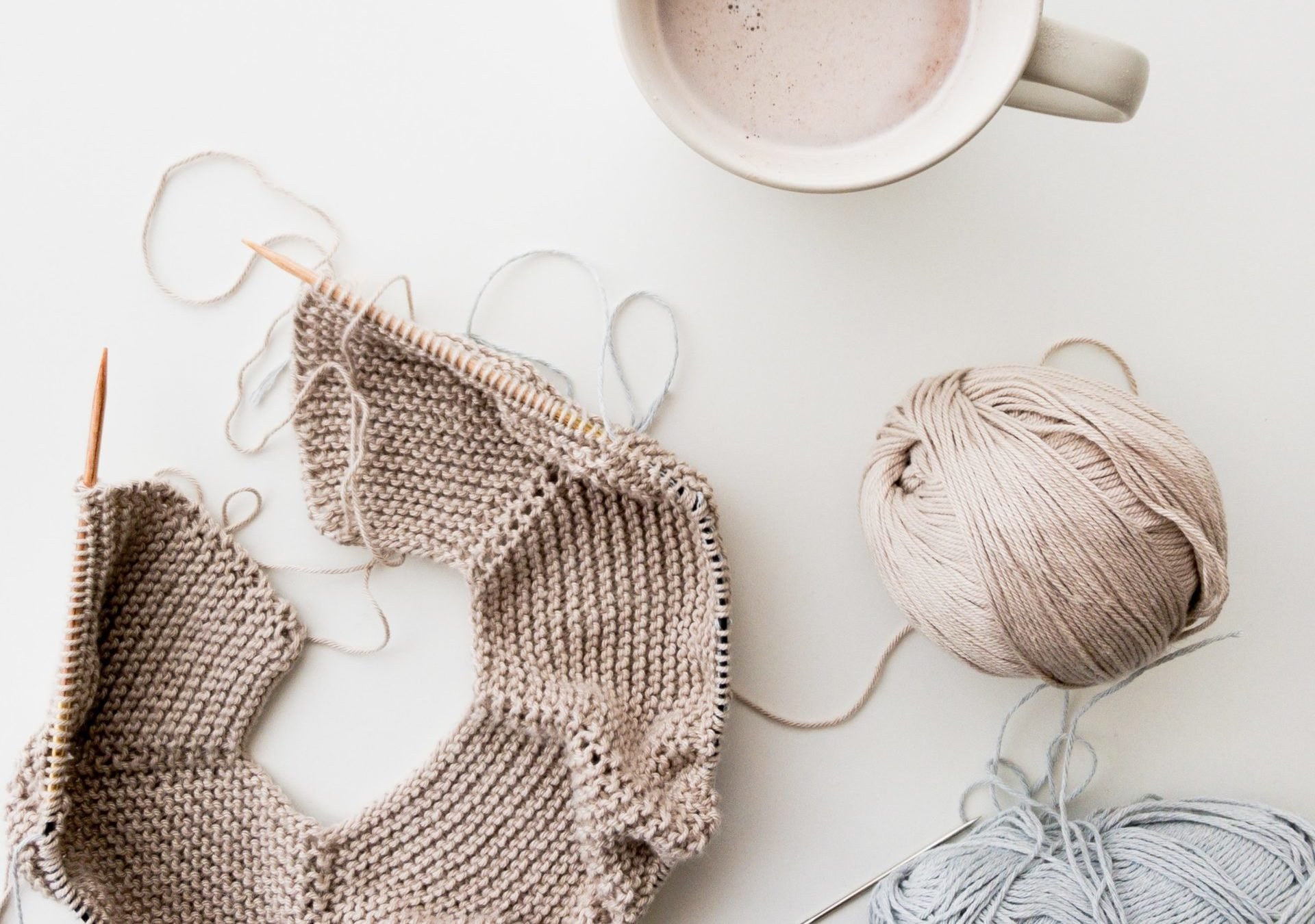 Ferri circolari: i migliori alleati per il lavoro a maglia - Knitting  Therapy